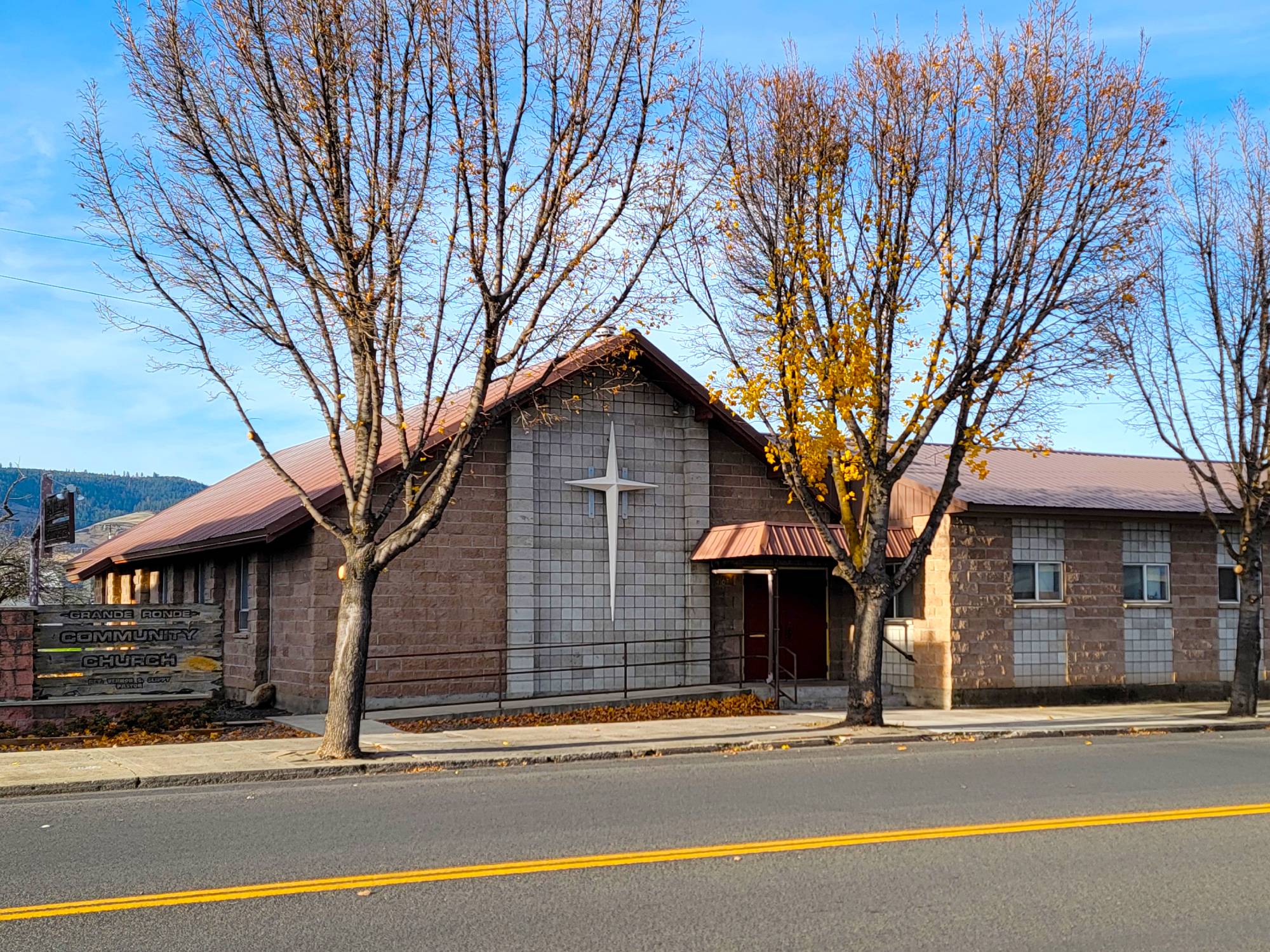 Grande Ronde Community Church